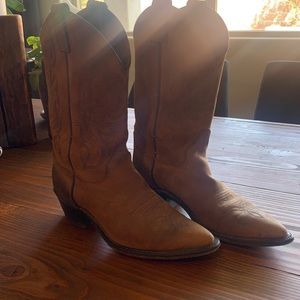 Women’s Justin Cowboy boots 7.5